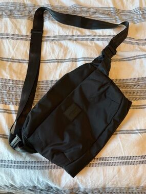 Duchamp Black Crossbody Messenger Sling